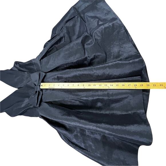 Jessica Simpson Sleeveless V-Neck Black Taffeta Cocktail Dress with Bow Size 6 - Picture 14 of 16